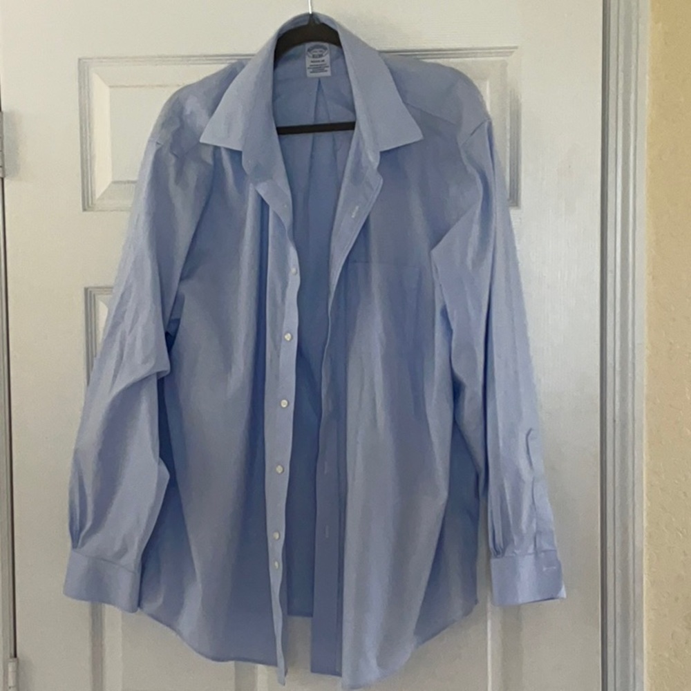 Brooks Brothers Men’s Dress Shirt 17 1/2 - 35
